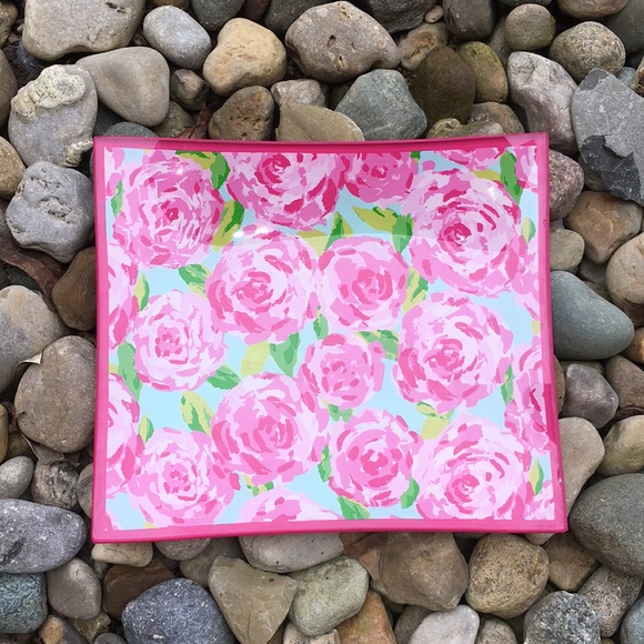 Lilly Pulitzer Other - Lilly Pulitzer Painted Glass Catchall Tray